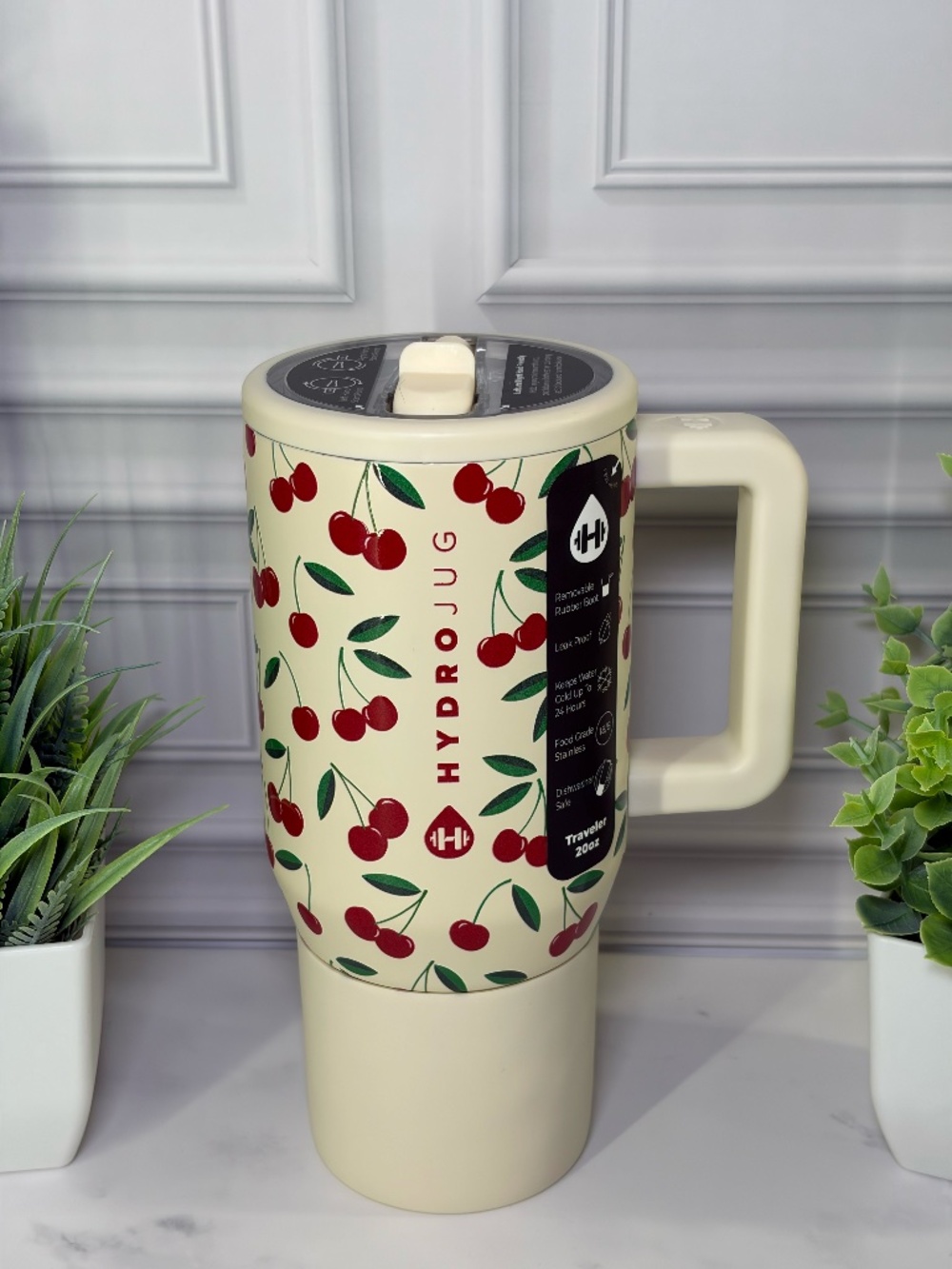 HydroJug Cherries 20oz Traveler BNWT